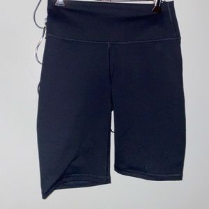 Fabletics powerhold bike shorts